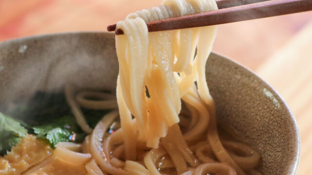 YUWAERUの玄米で作ったもちもち玄米めん