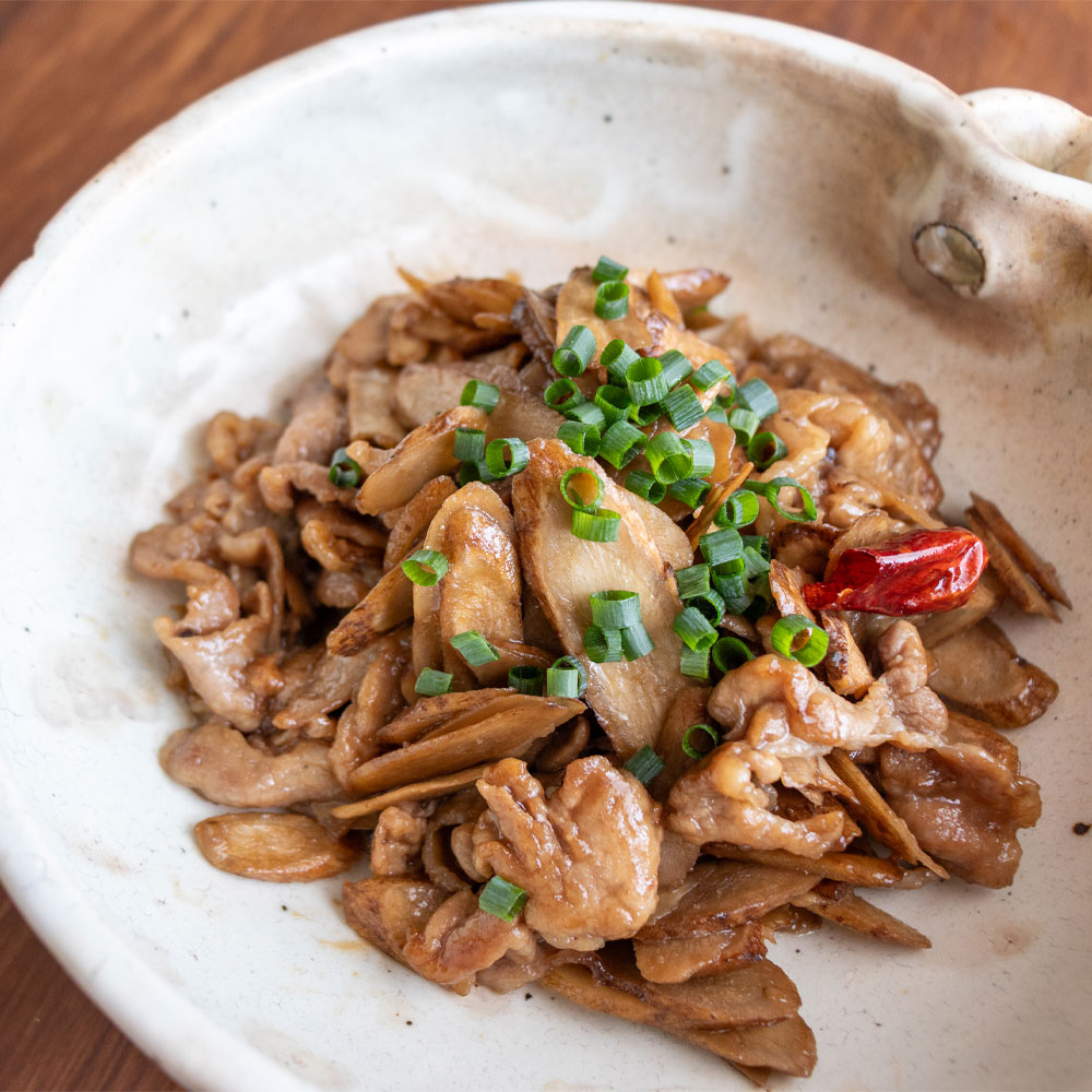 乾燥ごぼうと豚肉の甘辛炒め