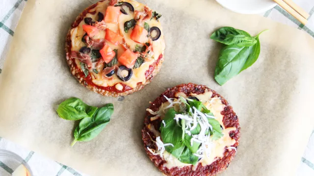 寝かせ玄米で作る簡単ごはんピザ｜パーティーにもぴったりレシピ4選 767w