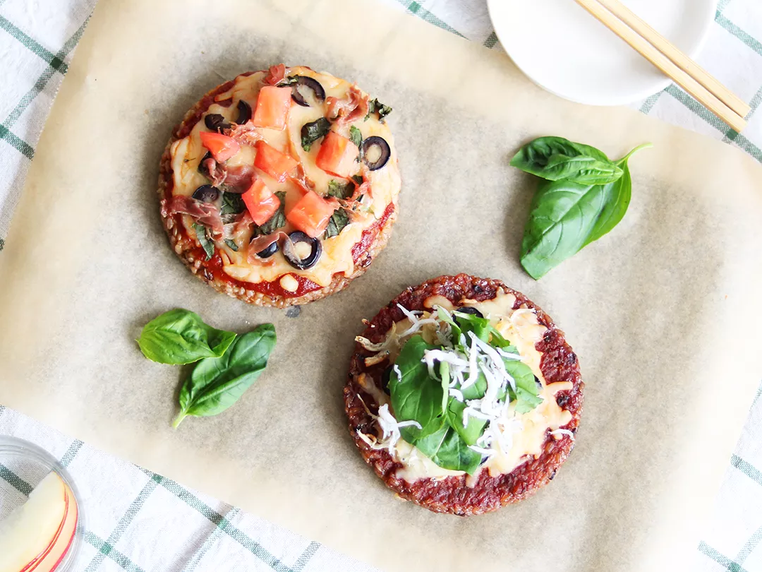 みんなでトッピングしてオリジナルを作ろう！「寝かせ玄米ごはんピザ」！